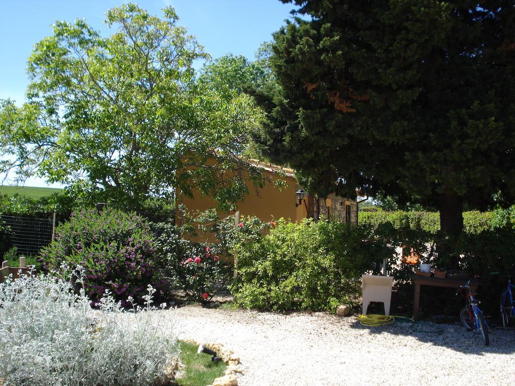 Villa Casale Dinelli Tarquinia Habitación foto