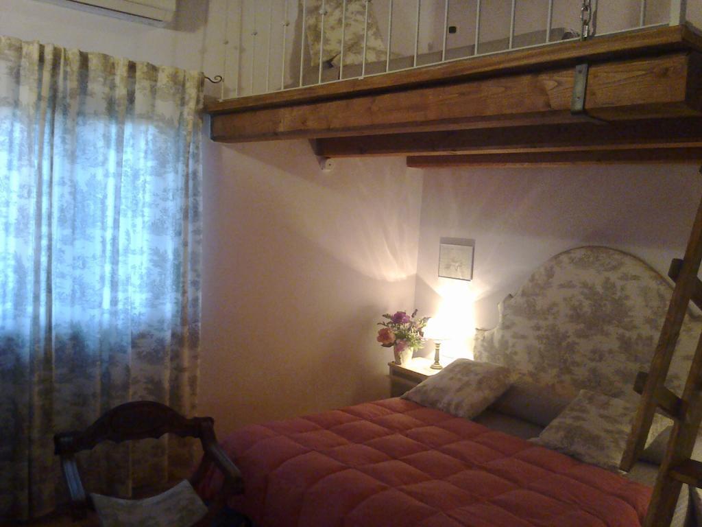 Villa Casale Dinelli Tarquinia Habitación foto