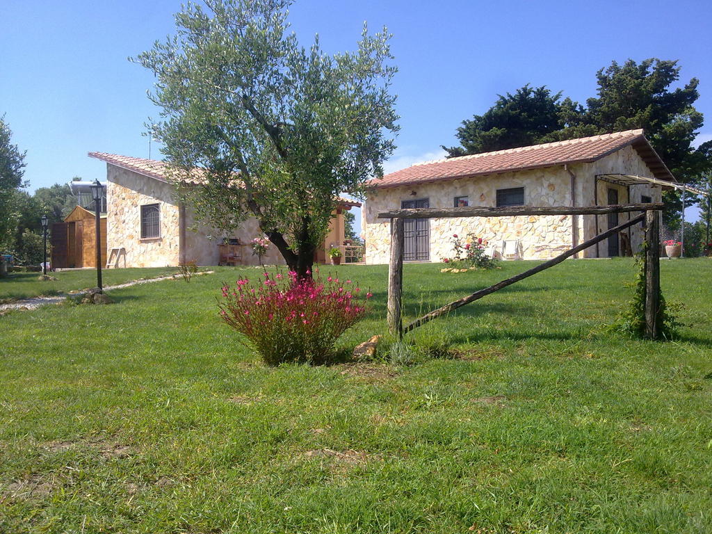 Villa Casale Dinelli Tarquinia Exterior foto